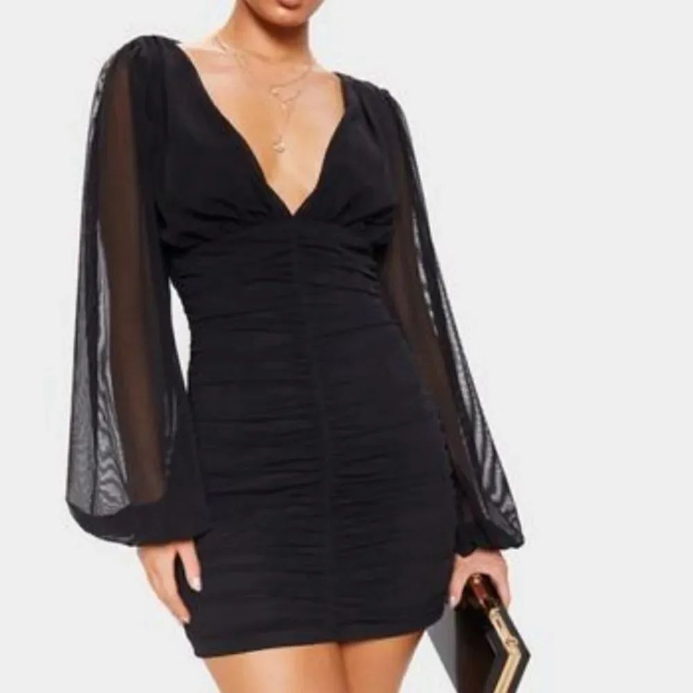 BRAND NEW LOVE X DESIGN RUCHED BODYCON LONG SLEEVE V NECK MINI COCKTAIL DRESS
